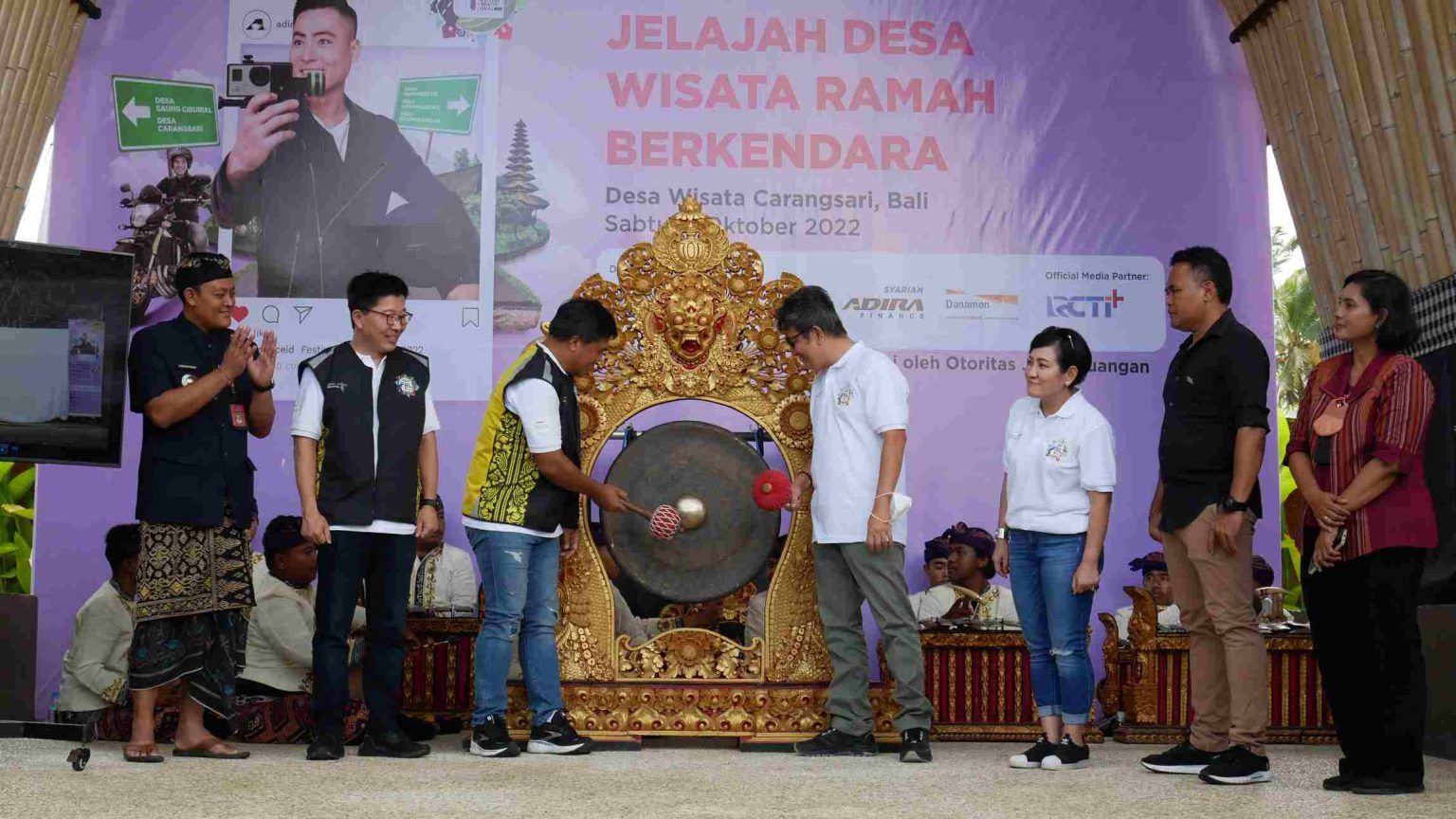 podiumnews.com-Adira Finance - Kemenparekraf Resmikan Carangsari Sebagai Desa Wisata Ramah Berkendara